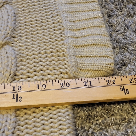 A.N.A. cream crew neck sweater with a cable knit pattern with flecks of gold - Picture 9 of 10